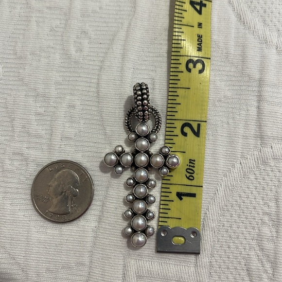 *Price Firm* Echo of the Dreamer Sterling and Pearl Cross Pendant - Picture 4 of 13